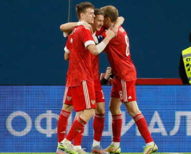 Çin millisi uduzdu, Rusiya yığmasından qələbə