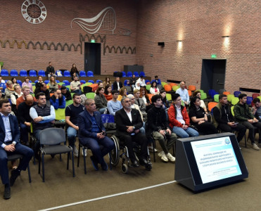 Bakıda idman federasiyalarının məşqçi və həkimləri üçün seminar keçirilir