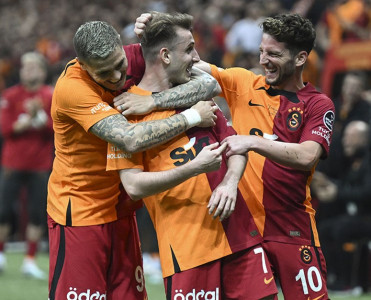 Qalatasaray'dan darmadağın