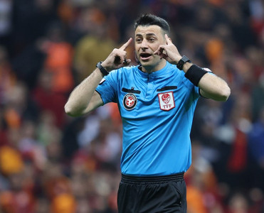 Beşiktaş - Qalatasaray matçının hakimi açıqlandı