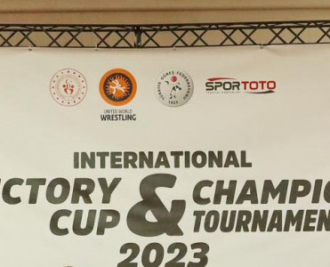 Azərbaycan güləşçiləri üçün Çempionlar turniri