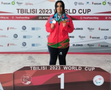 Kərimova Avropa rekordunu qıraraq qızıl medal qazandı