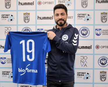 Novruzovun komandasından ilk qələbə