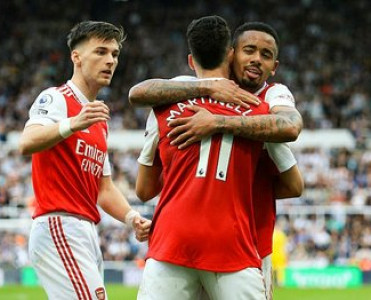 Arsenal'dan qələbə, Mançester Yunayted uduzdu