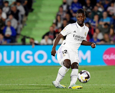 Real'ın futbolçusu tarixə düşdü