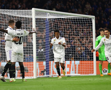 15 top həddinə çatan üçüncü cənubi amerikalı