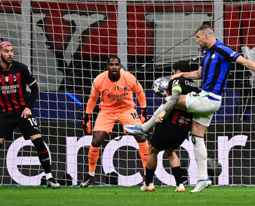 Dzeko Ronaldo və Messiyə çatdı