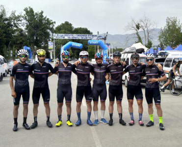 Milli komandamız Özbəkistanda beynəlxalq yarışda mübarizə aparır