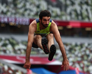 Aslanovdan qran-pridə gümüş medal