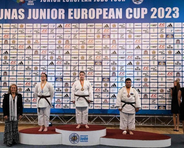 Cüdoçu qızlarımız bürünc medallar qazandılar