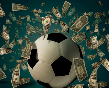 Ən çox qazanan 3 futbolçu