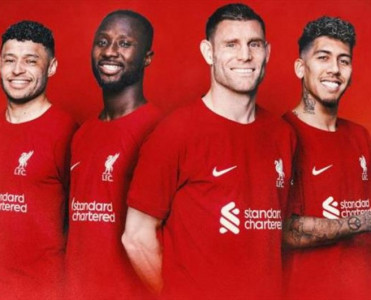 "Liverpul" 4 futbolçu ilə VİDALAŞACAQ