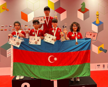 Şahmatçılarımız Avropa çempionatında 5 medal qazandı