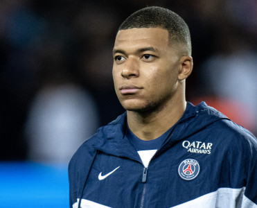 Mbappe yenə "ən yaxşı" oldu