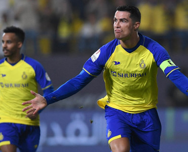 "2-3 il daha futbol oynamaq istəyirəm"