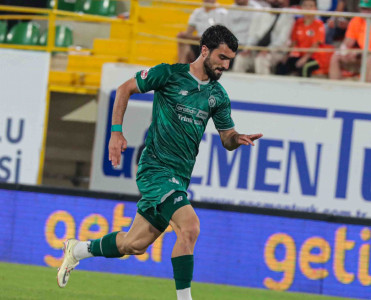 Mahir Emreli "Konyaspor"a qayıtmayacaq