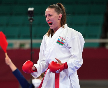 Karateçimiz Yaponiyada bürünc medal qazandı