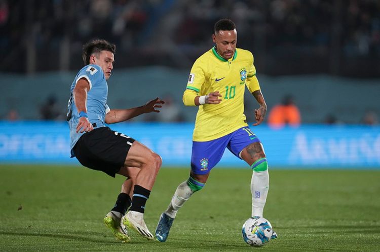 "Əl-Hilal" Neymarla yollarını ayırır