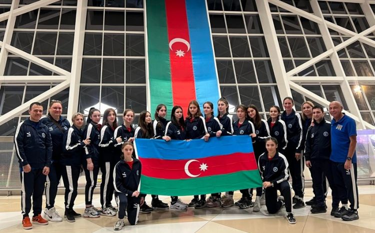 Azərbaycanın voleybol millisi EEVZA çempionatında iştirak etmək üçün Latviyaya gedib