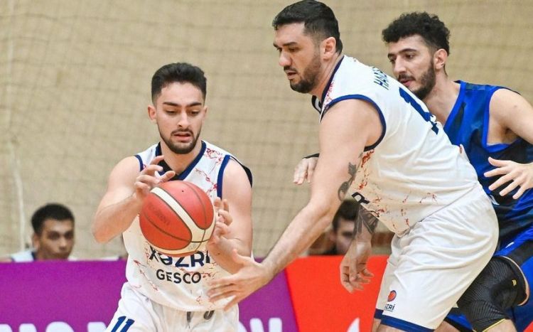 19 yaşlı basketbolçu karyerasında ilkə imza atıb