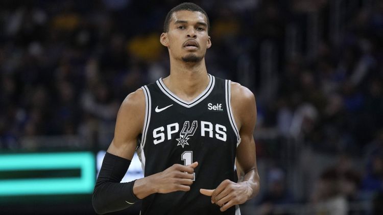  Şakil O’Nilə məxsus rekordu qırdı