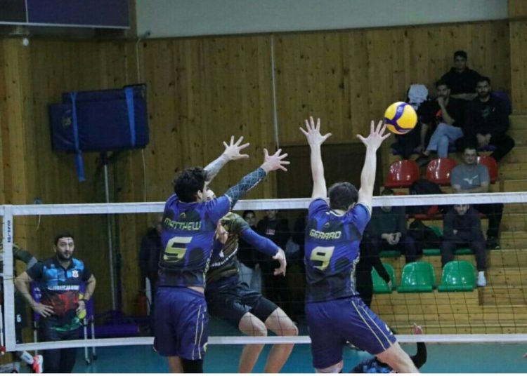 “Xarı Bülbül” məğlub oldu