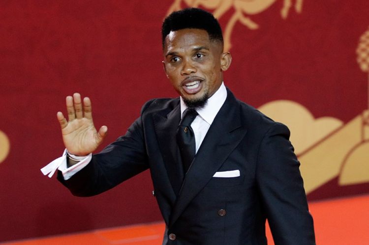 Nikahdankənar övladı onu məhkəməyə verdi