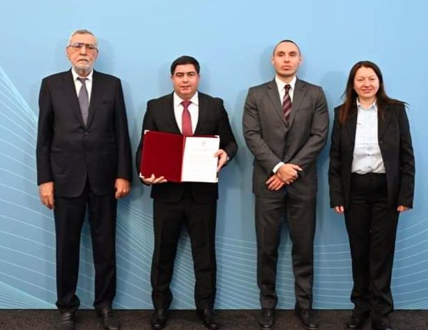 Hikmət Hacıyev: "Bu mükafat mənim üçün böyük fəxrdir"