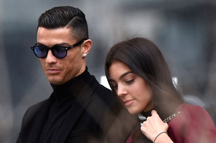 Ronaldo bunu da bacarırmış: Corcinaya mahnı həsr etdi 