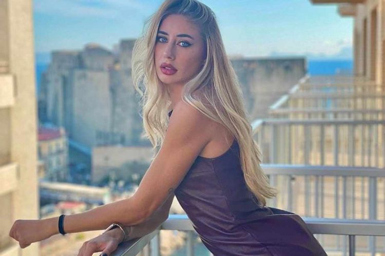 Seksual qaçışçı ətrafını məftun edir - VİDEO