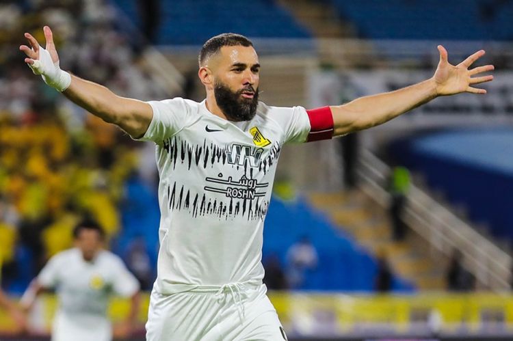 Benzema "Əl İttihad"la mövsümöncəsi məşqdə iştirak etməyəcək