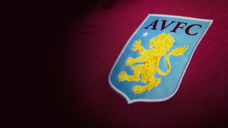  "Srvena Zvezda"dan "Aston Villa"ya