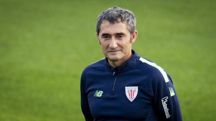 Valverde futbolçusuna qarşı irqçi hərəkət edənlərə cavab verdi