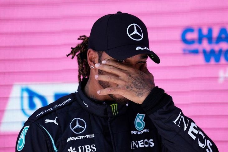 Lyuis Həmilton "Ferrari"də nə qədər QAZANACAQ?