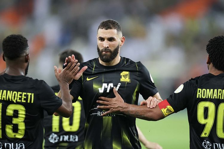 Benzema "Əl İttihad"a qayıdıb