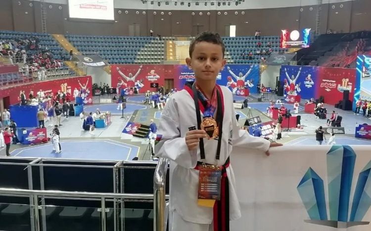 Daha bir taekvondoçumuz BƏƏ-də medal qazandı