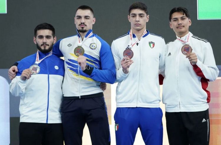 Karateçilərimiz Avropa birinciliyində 8 medal qazanıb - FOTOLAR