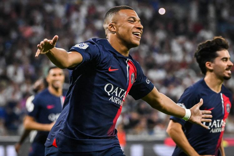 “Real” Mbappe üçün 500 milyon avro xərcləyəcək