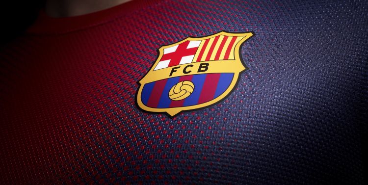 Premyer Liqanın 4 klubu "Barselona"nın futbolçusunu izləyir