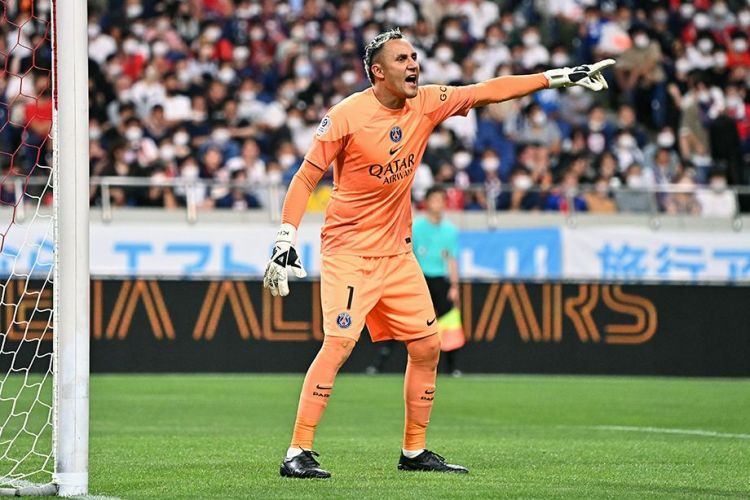  Keylor Navas İspaniyaya qayıdır