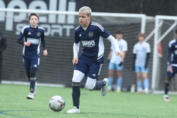 “Mançester Siti” 14 yaşlı futbolçu ilə maraqlanır