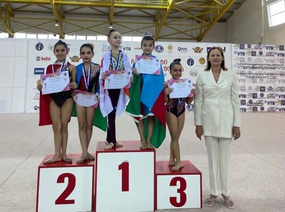 "ProSport" gimnastları Gürcüstanda 62 medal qazanıb - FOTOLAR