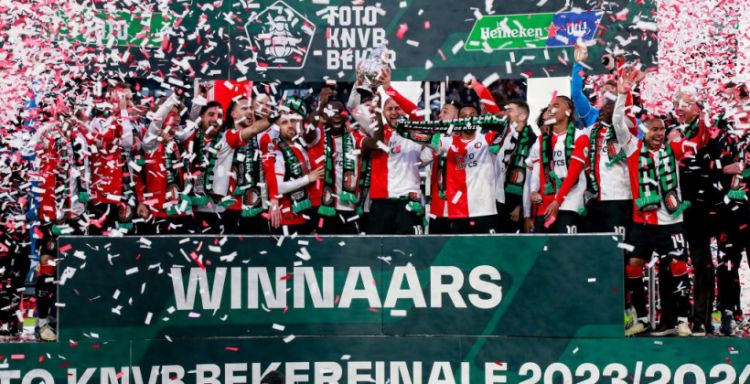 "Feyenoord"  tarixində 14-cü dəfə bu kuboku qazandı