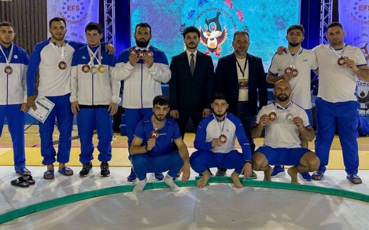Azərbaycan sumoçuları Avropa çempionatında 11 medal qazanıb