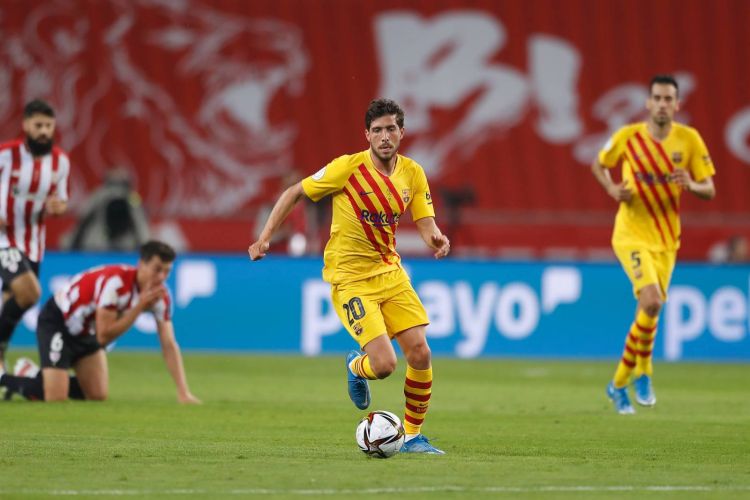 İspan futbolçu "Vest Hem" və "Aston Villa"nın hədəfində
