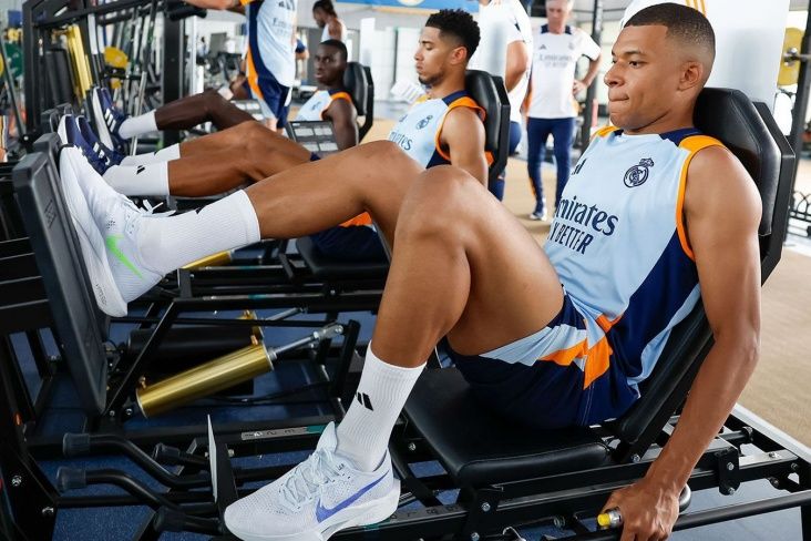 Mbappe "Real"da ilk məşqinə çıxdı 