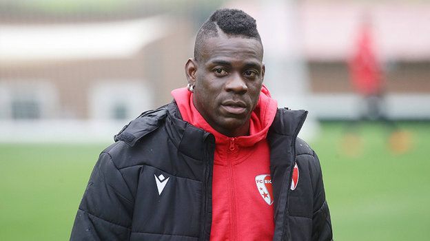 Balotellinin BƏƏ və Qətərdən təklifləri var