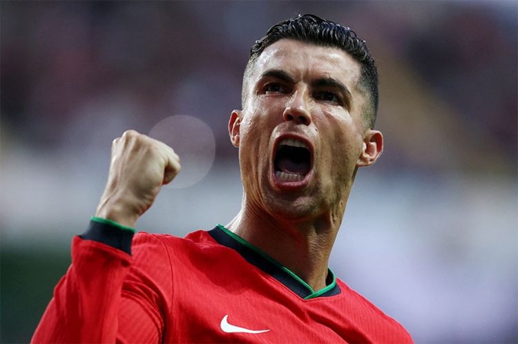 Ronaldo dünyanın ən yaxşı klubunun adını açıqladı