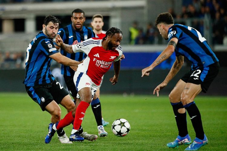 "Arsenal"  "Atalanta"yla heç-heçə etdi