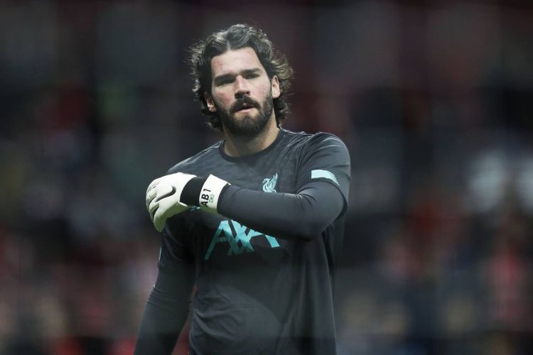 Alisson "Bornmut"la matçı buraxa bilər